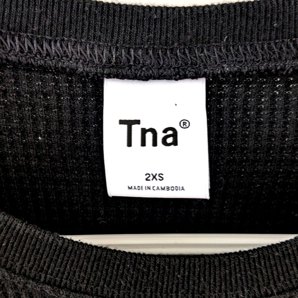 SOLD Aritzia Tna Glendale Waffle Longsleeve Top - Picture 5 of 16